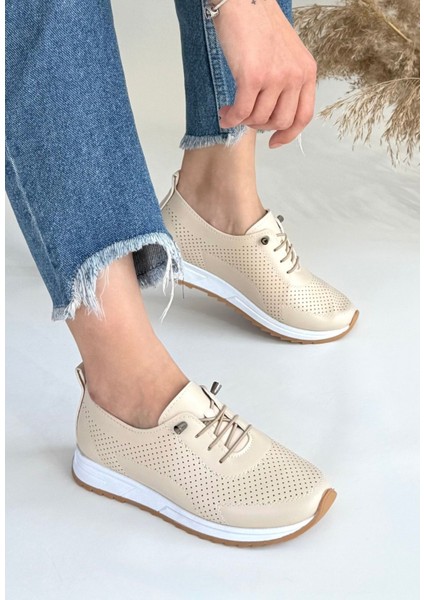 Tone Siyah Cilt Bağcıklı Spor Ayakkabı fiyatları