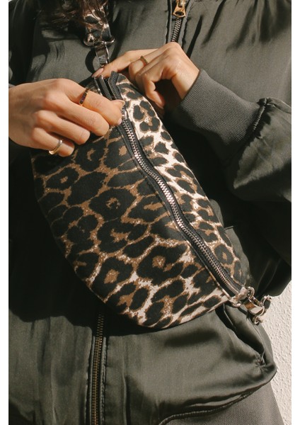 Leopar Desen Kanvas Bel Çantası