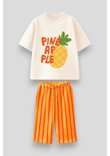 Unisex Çocuk Pamuklu Ekru Pineapple Sloganlı T-Shirt ve Çizgili Bermuda Takım