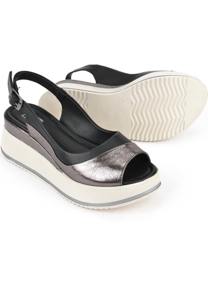 , Kadın Hakiki Deri Dolgu Topuk Sandalet 151992Z50020 Siyah fırsatları