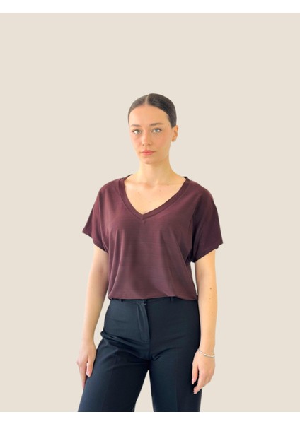 V Yaka Dökümlü Tişört Üst Kadın Kahverengi