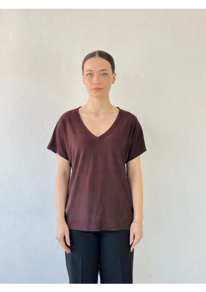 V Yaka Dökümlü Tişört Üst Kadın Kahverengi modelleri