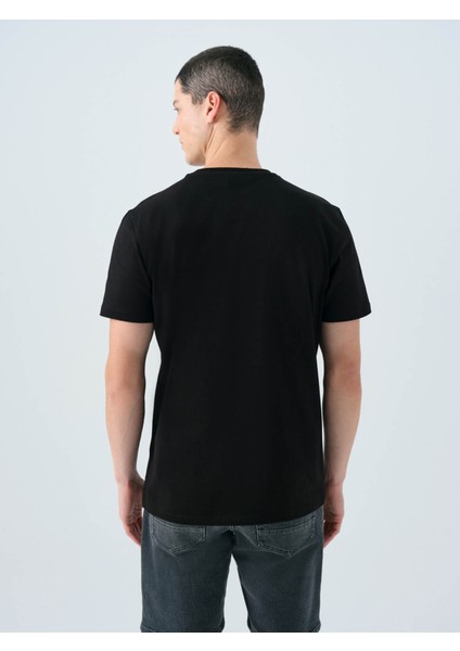 Regular Fit Siyah Erkek T-Shirt LF2039546