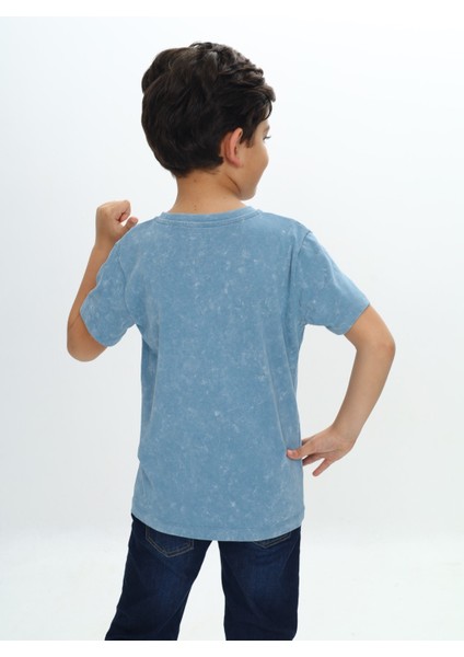 Erkek Çocuk Yıkamalı Göğsü Baskılı Tişört modelleri