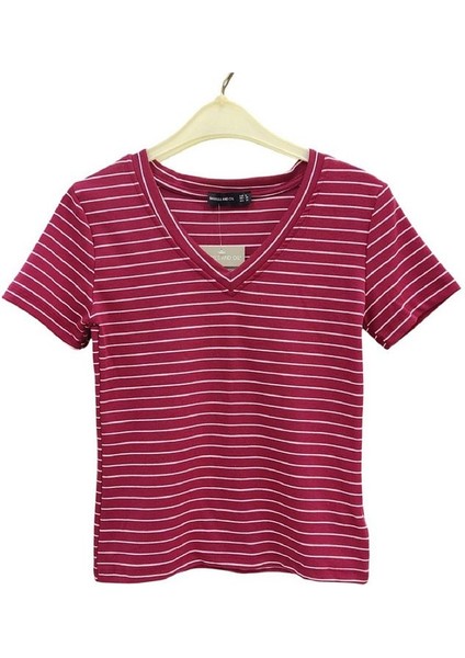 Kadın V Yaka Çizgili Yumuşak Dokulu Viskon T-Shirt fırsatları