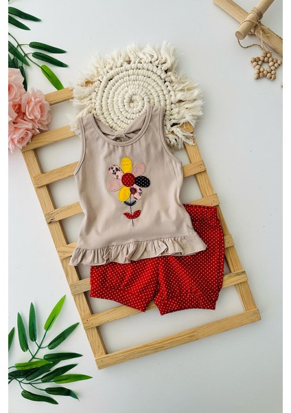 Papatya Desenli Puantiye Şortlu Kız Çocuk askılı takım - Kırmızı