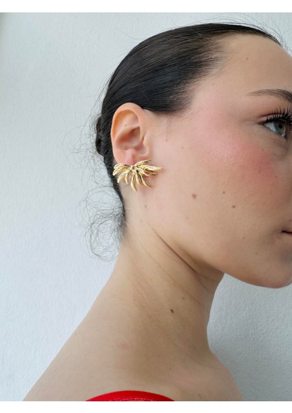 Retro Model Tasarım Küpe Kadın Gold Renkli