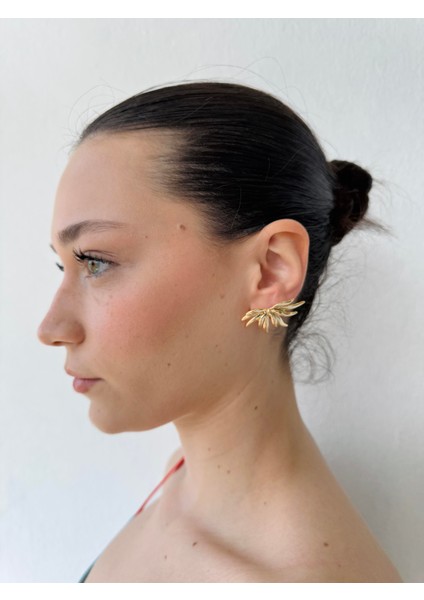 Retro Model Tasarım Küpe Kadın Gold Renkli