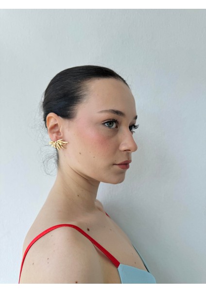 Retro Model Tasarım Küpe Kadın Gold Renkli