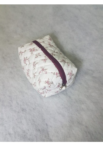 Makyaj Çantası Bordo Çiçekli Kapitone