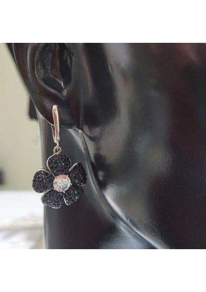 925 Ayar Gümüş Siyah Oniks Taşlı Yonca Küpe fiyatları