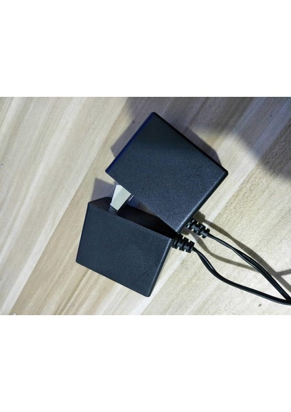Mobil Telekom Unicom Orijinal 12V1A Siyah Işık Kedi Set Üstü Kutu Yönlendirme Evrensel Güç Adaptörü Dc: 5521 (Yurt Dışından)