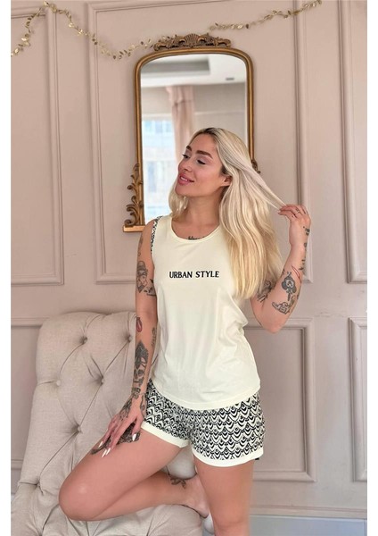 Krem Urban Style Desenli Sıfır Kol Şortlu Örme Kadın Pijama Takımı fırsatları