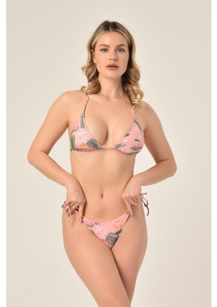 Aquaviva Kadın Tropikal Desen Üçgen Slip Büzgülü Brezılıan Bikini Takımı modelleri