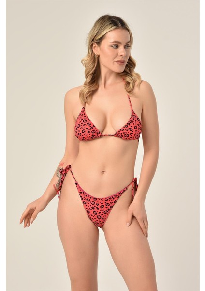 Aquaviva Kadın Pembe Siyah Benek Desen Üçgen Slip Büzgülü Brazılıan Bikini Takımı modelleri