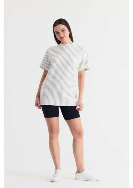 Beyaz Çizgili Oversize Tişört 4447A