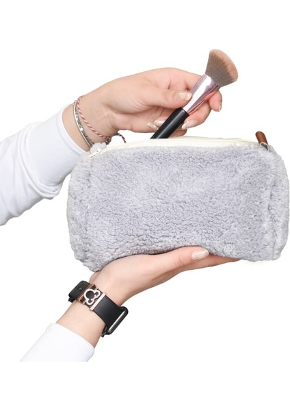Legosh Fermuarlı Peluş Makyaj Çantası (Uzun Tüylü) – Kadınlar Için En Yeni Makyaj Çantası