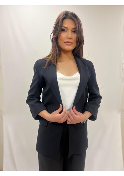 Kadın Kol Apoletli Blazer Ceket