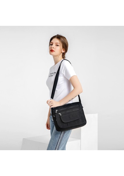 Krinkıl Kumaş Kadın Postacı Çantası Smart Bags 3005 fırsatları