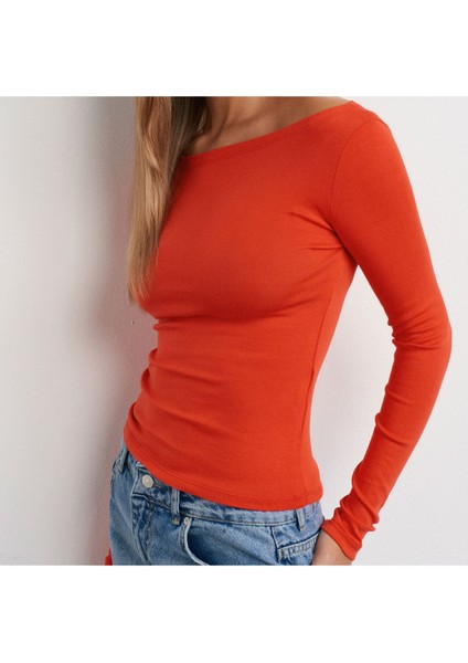 Kayık Yaka Uzun Kollu Basic T-Shirt