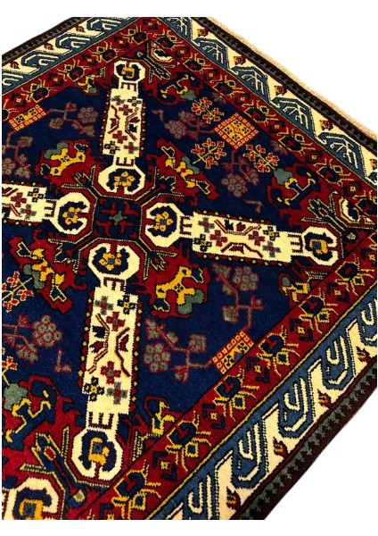 El Dokuması Yün Kafkas Halısı 135 x 215 Zehur Model Kök Boya Halı