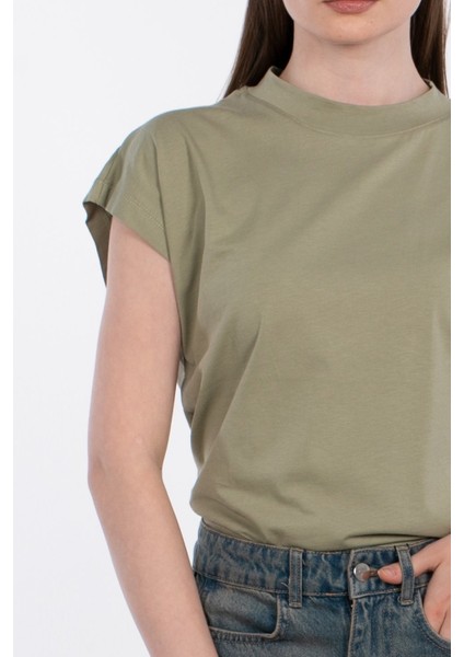 Düşük Kol Basic T-Shirt - Yeşil modelleri