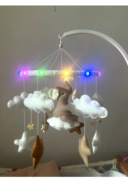 Işıklı Fil Figürlü El Yapımı Bebek Dönencesi – Bulut ve Yıldız Temalı Beşik Süsü – Unisex Bebek Odası Dekoru fırsatları