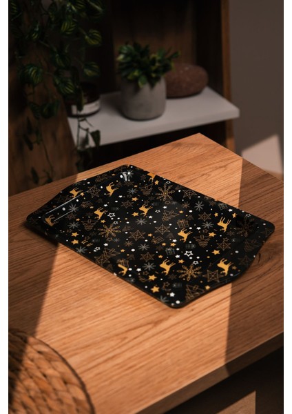Yılbaşı Temalı Siyah Geyikli Tepsi ve 2 Adet Bardak Altlığı Seti | Hediye | Yılbaşı | Dekoratif fiyatları