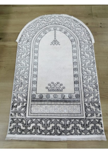 Pırlanta Çırağan Oval Kalın Yumuşak Yüzey Parlak Iplik Seccade 77 x 125 cm