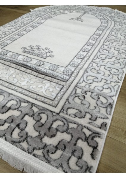 Pırlanta Çırağan Oval Kalın Yumuşak Yüzey Parlak Iplik Seccade 77 x 125 cm