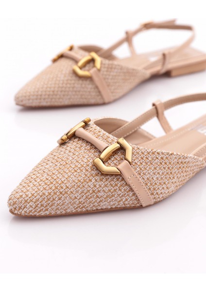 Dgn 6006 Kadın Metal Aksesuarlı Arkadan Bağlamalı Babet Düz Taban Bej Renk fırsatları