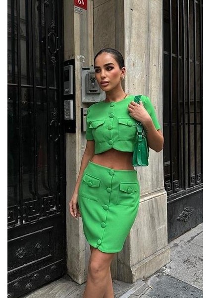 Liatris Crop Ceket Takım modelleri