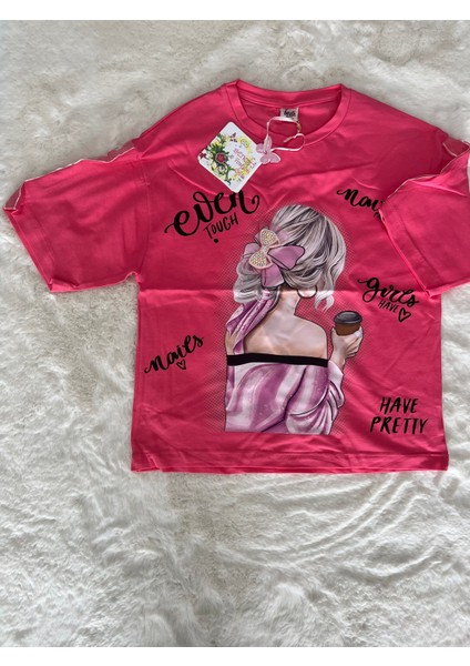 Çıkabilen Tokalı Tişört