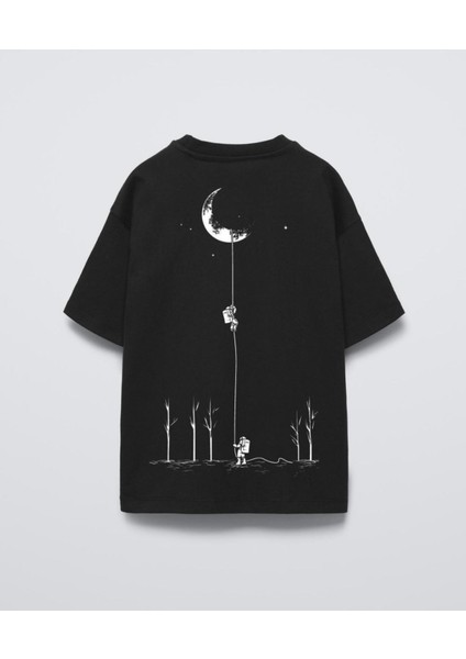 Erkek Çocuk Siyah Astronot Önü Baskılı ve Arkası T-Shirt fiyatları