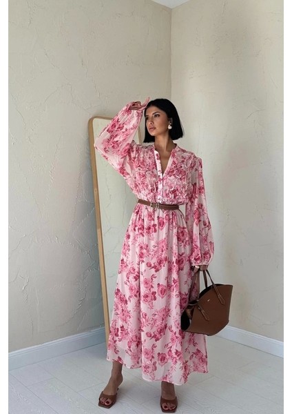 Pembe Biye Detaylı Elbise