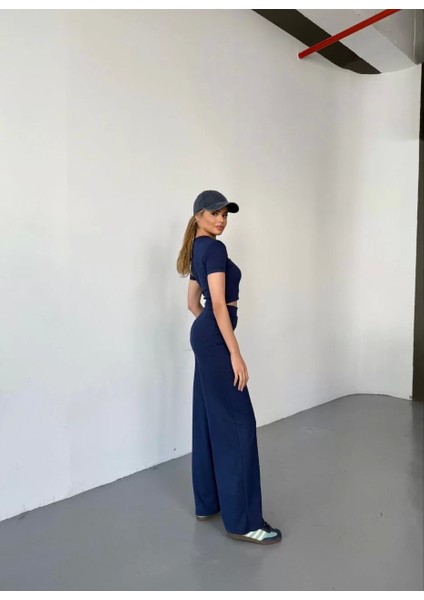 Osy Modal Yumuşak Dokulu Kumaş Kısa Kollu Crop Rahat Pantalon Ikili Takım - Lacivert