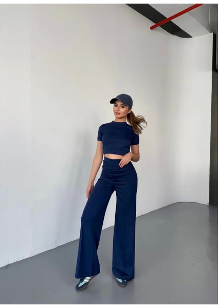 Osy Modal Yumuşak Dokulu Kumaş Kısa Kollu Crop Rahat Pantalon Ikili Takım - Lacivert