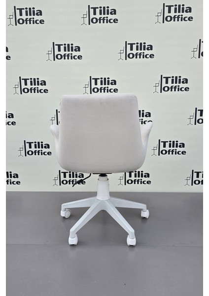 Maki Çalışma ve Çocuk Koltuğu Beyaz Ayak modelleri