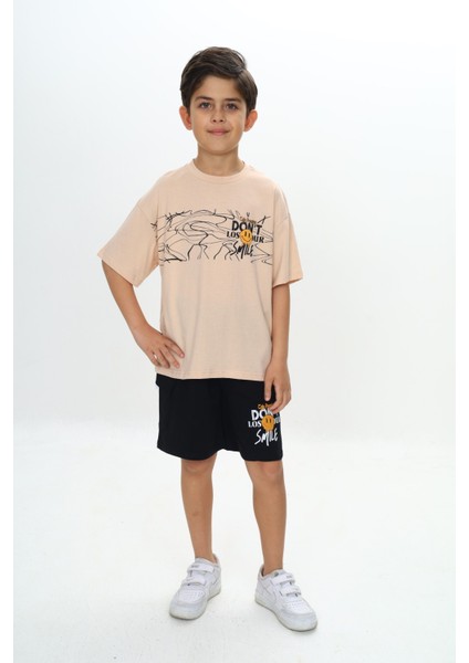 Erkek Çocuk Smile Yazı Baskılı Şortlu Takım