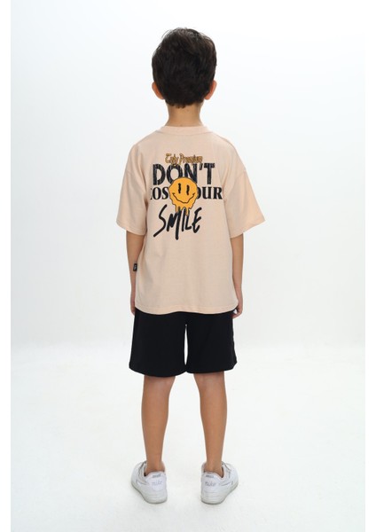 Erkek Çocuk Smile Yazı Baskılı Şortlu Takım fırsatları
