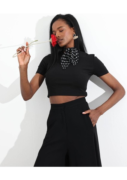 Siyah Bisiklet Yaka Likralı Tişört 3626