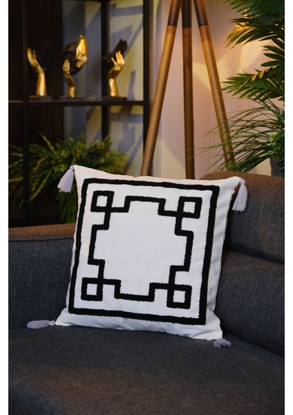 Püsküllü Punch Panç Nakışlı Kırlent Kılıfı Lacivert 43 x 43 cm