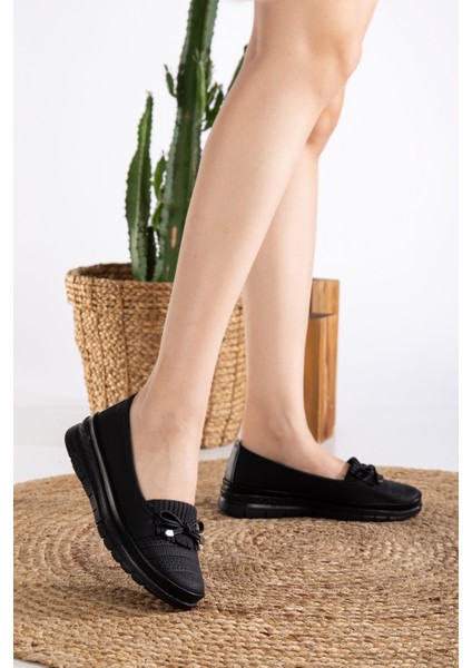 Kadın Günlük Babet Delikli Fiyonklu Tasarım Düz Tabanlı Rahat Ayakkabı fırsatları