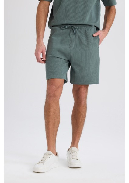 Regular Fit Düz Paça Cepli Basic Düz Şort B8792AX25SM