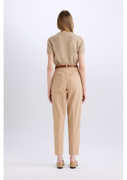 Carrot Fit Gabardin Kumaş Pantolon Kemerli Yüksek Bel Kısa Paça D2732AX24SM