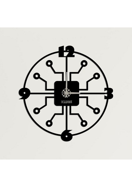 Ahtapot Kollu Metal Duvar Saati Metal