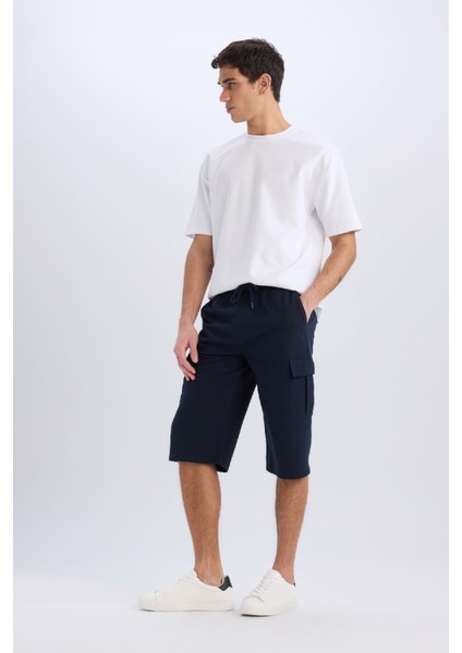 Slim Fit Dar Kesim Kargo Cepli Basic Düz Kapri Şort T4693AZ25SM