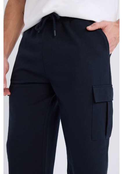 Slim Fit Dar Kesim Kargo Cepli Basic Düz Kapri Şort T4693AZ25SM