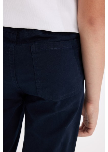 Erkek Çocuk Düz Paça Beli Lastikli Cepli Lacivert Basic Düz Gabardin Okul Pantolonu T8850A624AU