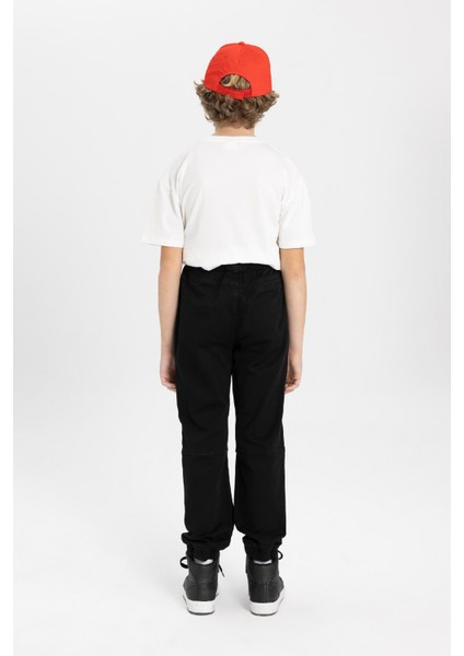 Erkek Çocuk Beli Bağcıklı Lastikli Paça Cepli Siyah Basic Düz Jogger Gabardin Pantolon B5915A824SM